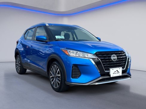Used 2023 Nissan Kicks SV image 8
