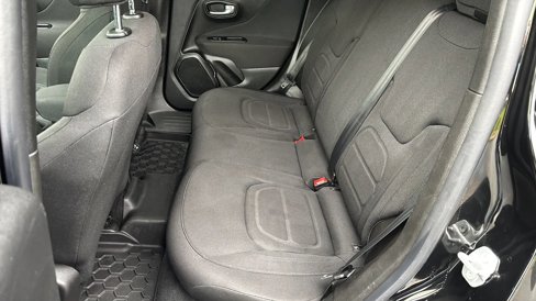 Used 2019 Jeep Renegade Latitude image 21