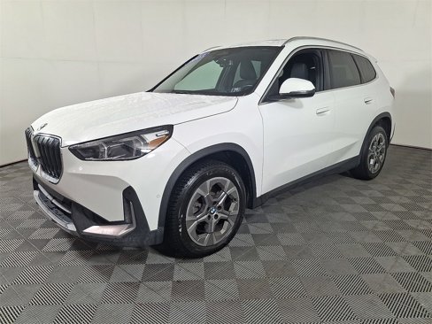Used 2023 BMW X1 xDrive28i image 6