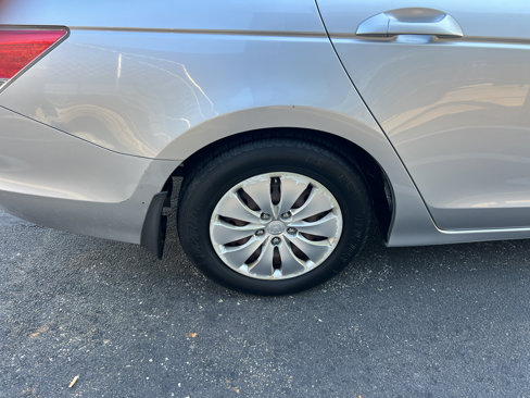Used 2010 Honda Accord LX image 11