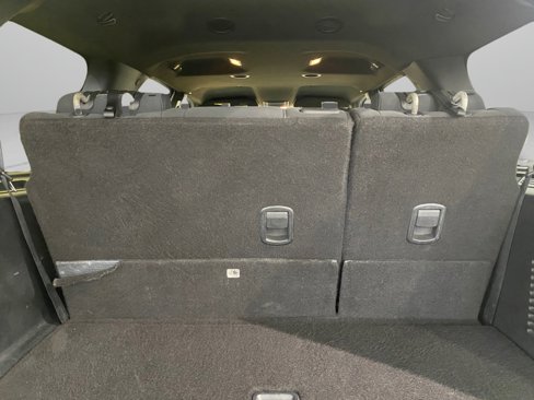 Used 2017 Ford Expedition XLT image 27