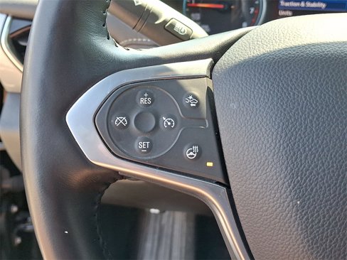 Used 2022 Chevrolet Traverse LT w/ LT Premium Package image 17