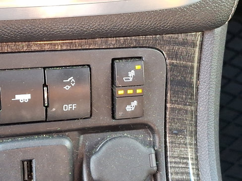 Used 2015 GMC Acadia SLT w/ Open Road Package image 25