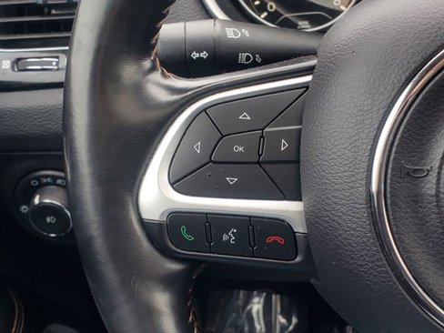 Used 2021 Jeep Compass Limited w/ Sun and Sound Group image 19