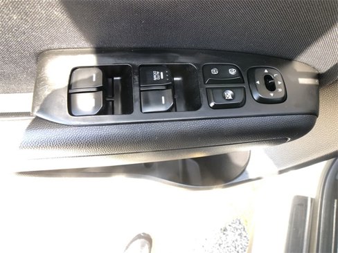 Used 2016 Kia Soul image 13