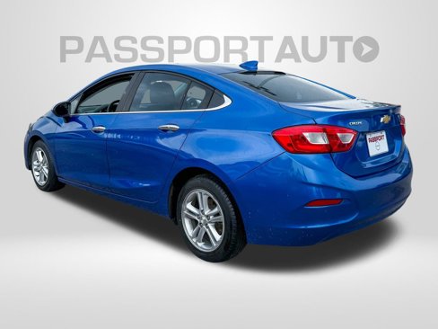Used 2016 Chevrolet Cruze LT w/ Convenience Package image 5