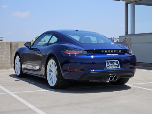 Certified 2024 Porsche 718 Cayman image 3