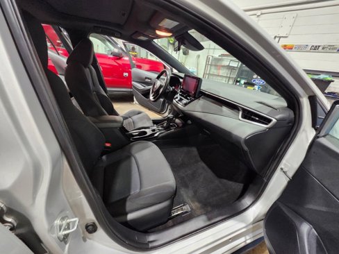 Used 2022 Toyota Corolla SE image 11