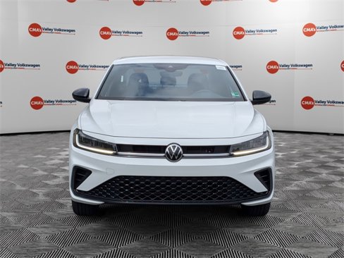 New 2025 Volkswagen Jetta Sport image 2