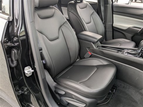 New 2025 Jeep Compass Limited image 21