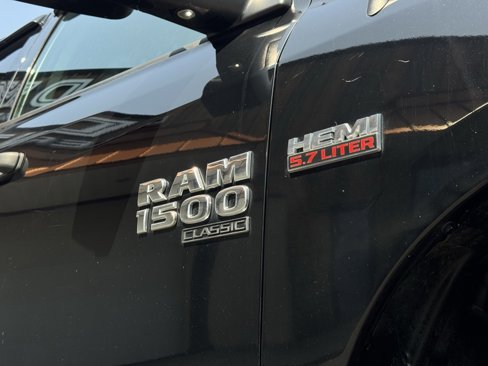 Used 2020 RAM 1500 Tradesman w/ Chrome Appearance Group image 18