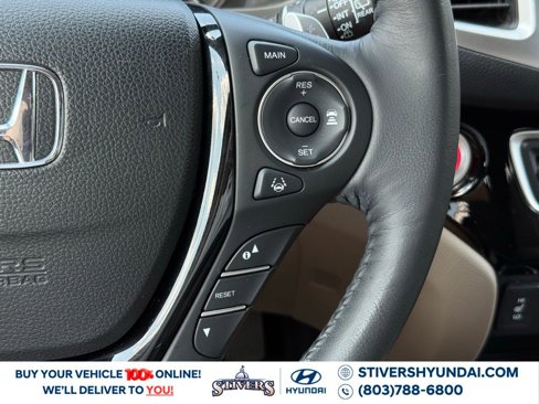 Used 2017 Honda Pilot Touring image 38