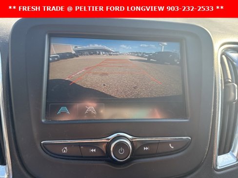 Used 2017 Chevrolet Malibu LT image 24