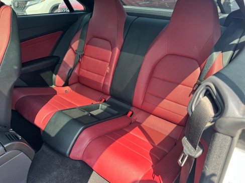 Used 2017 Mercedes-Benz E 400 4MATIC Coupe image 11