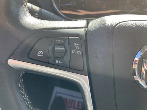 Used 2022 Buick Encore Preferred w/ Safety Package image 15