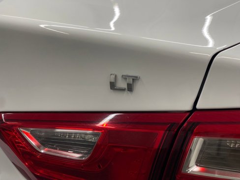 Used 2023 Chevrolet Malibu LT image 21