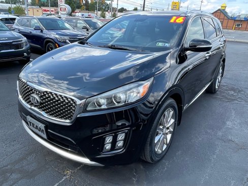 Used 2016 Kia Sorento SX image 3
