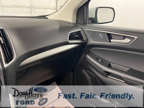 Used 2024 Ford Edge SEL image 39