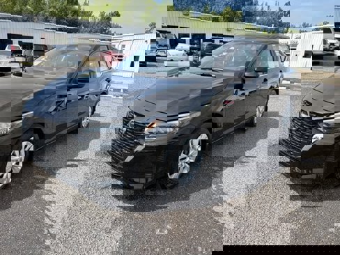 New 2025 Nissan Sentra S image 1