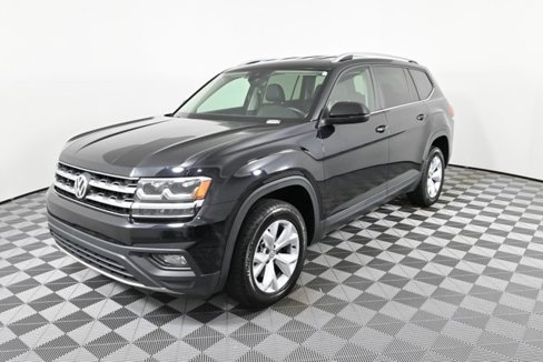 Used 2018 Volkswagen Atlas SE image 2