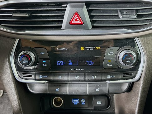 Used 2019 Hyundai Santa Fe SEL image 23