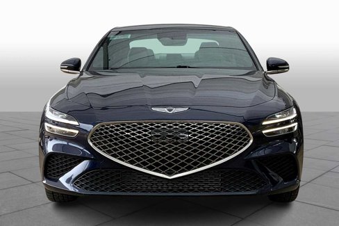 Used 2023 Genesis G70 2.0T image 3
