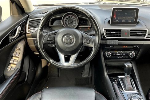 Used 2016 MAZDA MAZDA3 i Grand Touring image 5