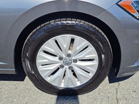 Used 2019 Volkswagen Jetta S w/ Driver Assistance Package image 9