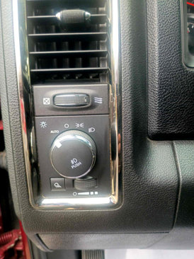 Used 2015 RAM 1500 Sport w/ Comfort Group image 17