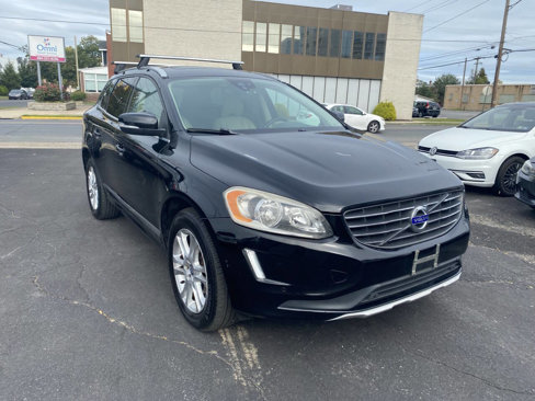 Used 2015 Volvo XC60 T5 w/ Proximity Package image 8