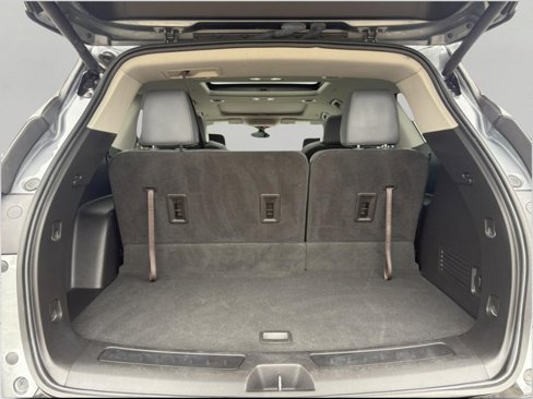 Used 2019 Buick Enclave Essence image 21