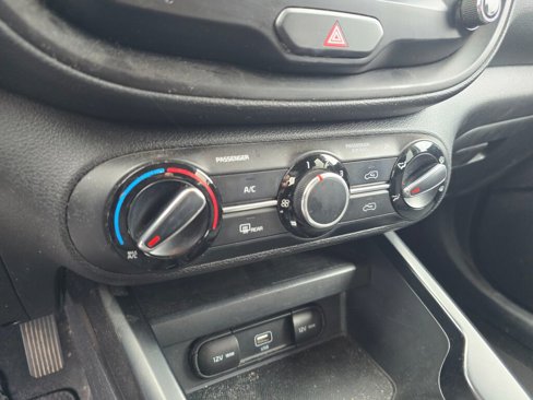 Used 2020 Kia Soul LX image 27