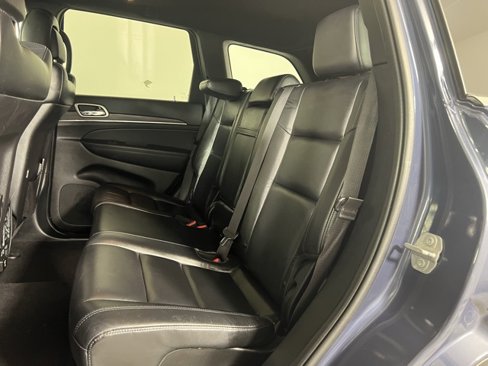 Used 2020 Jeep Grand Cherokee Limited image 21