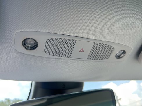 Used 2023 Tesla Model 3 Standard Range image 40