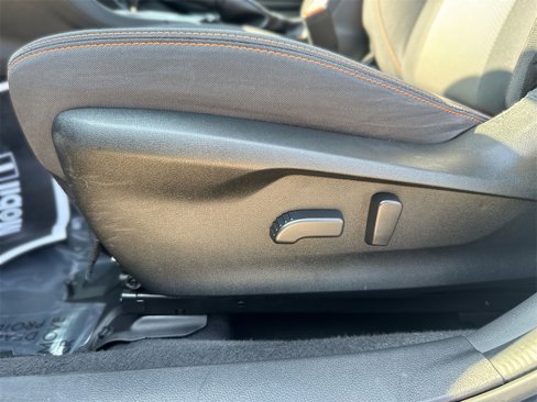 Used 2021 Subaru Crosstrek 2.0i Premium w/ Moonroof Package image 12
