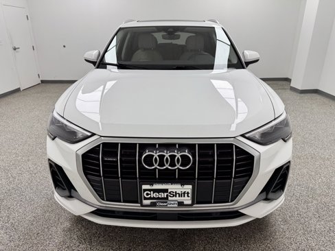 Used 2022 Audi Q3 2.0T Premium image 3