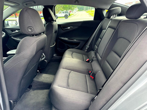 Used 2024 Chevrolet Malibu LT image 18