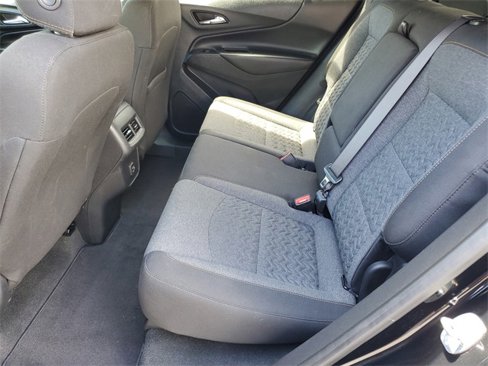 Used 2022 Chevrolet Equinox LT image 12