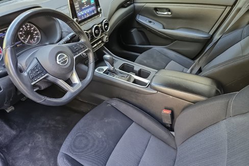 Used 2021 Nissan Sentra SV image 7