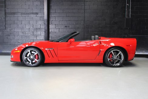 Used 2013 Chevrolet Corvette Grand Sport w/ 3LT Preferred Equipment Group image 3