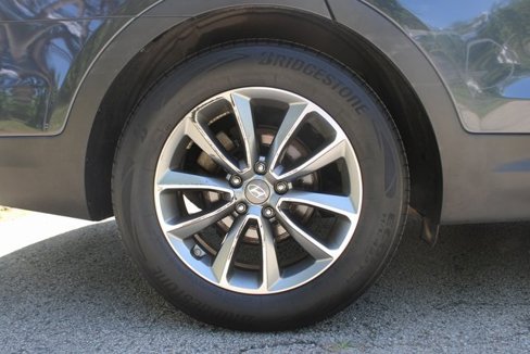 Used 2017 Hyundai Santa Fe SE image 37