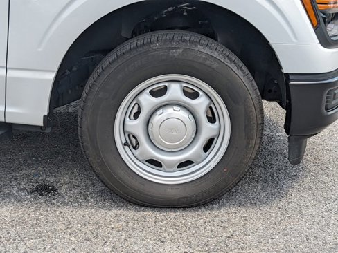 Used 2024 Ford F150 XL image 12