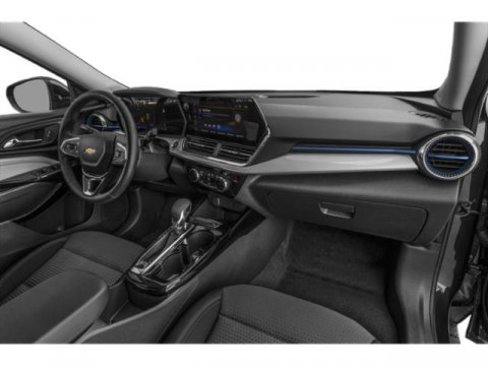 Used 2025 Chevrolet Trax RS w/ Driver Confidence Package image 18