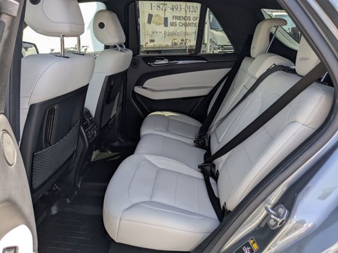 Used 2018 Mercedes-Benz GLE 350 4MATIC image 20