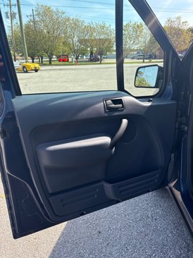 Used 2012 Ford Transit Connect XLT image 9