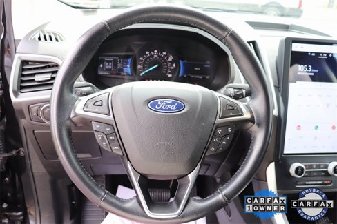 Used 2023 Ford Edge SEL image 2