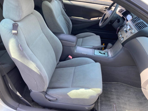 Used 2004 Toyota Solara SE image 65