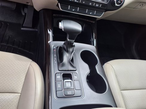 Used 2020 Kia Sorento EX image 19