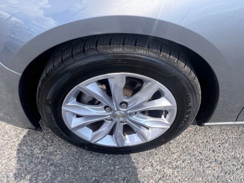 Used 2023 Chevrolet Malibu LT image 24