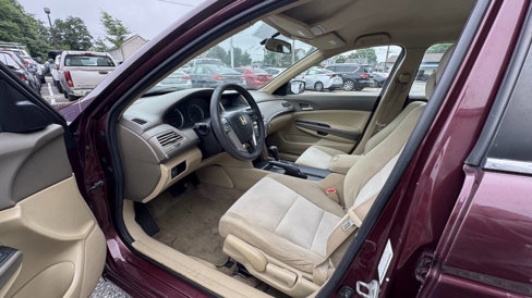 Used 2010 Honda Accord LX image 26